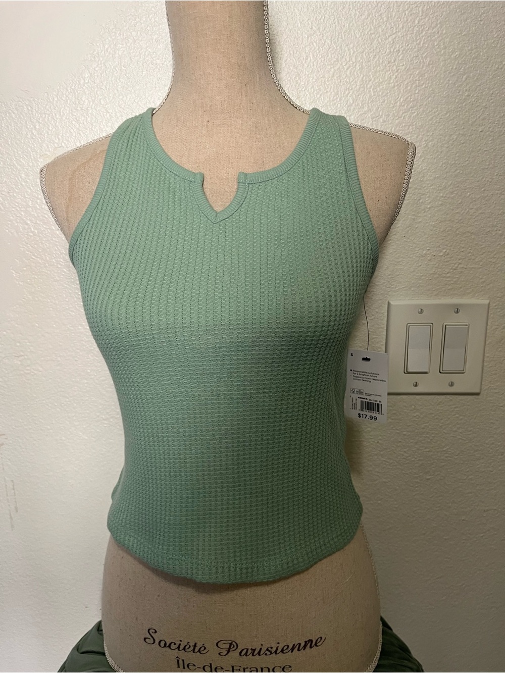 Kohl's Mint Green Waffle Tank - Notch Neck Sleeveless Top